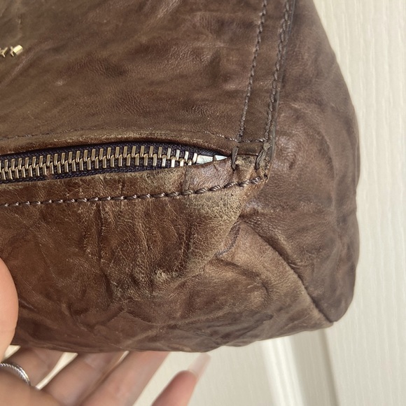 EUC Authentic Givenchy Mini Pandora - Picture 4 of 7